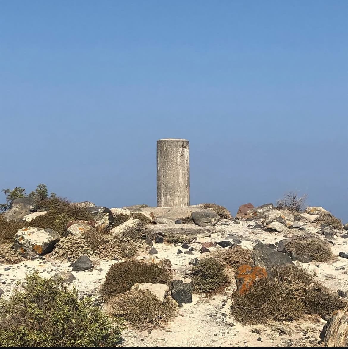 santorini_pedestalmodel.jpg
